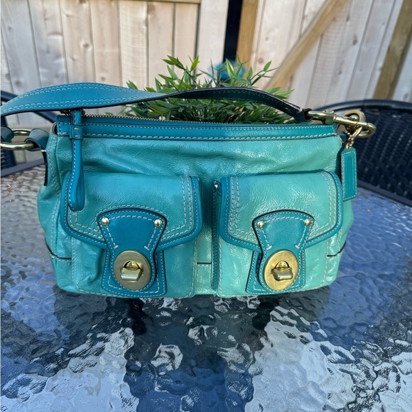 Coach Legacy two flap patent leather bag - Picture 1 of 15